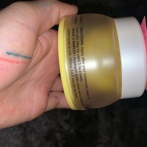 saturday skin vitamin c face mask